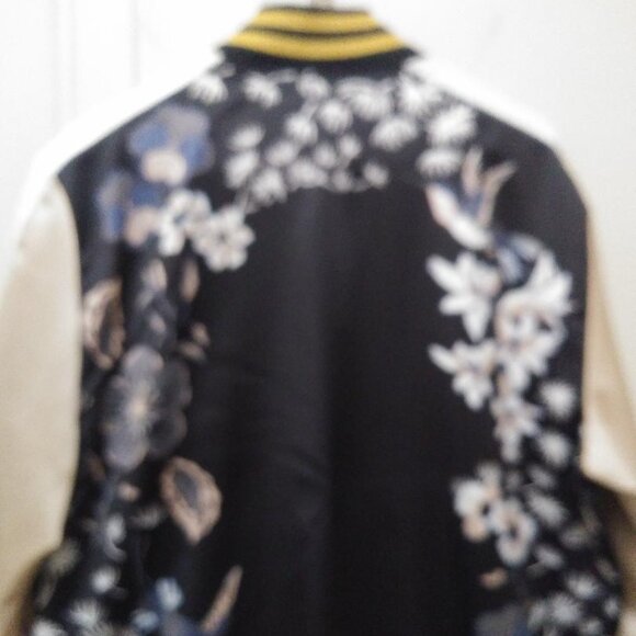 Sean John Spring/Cherry Blossom Jacket - Picture 2 of 6